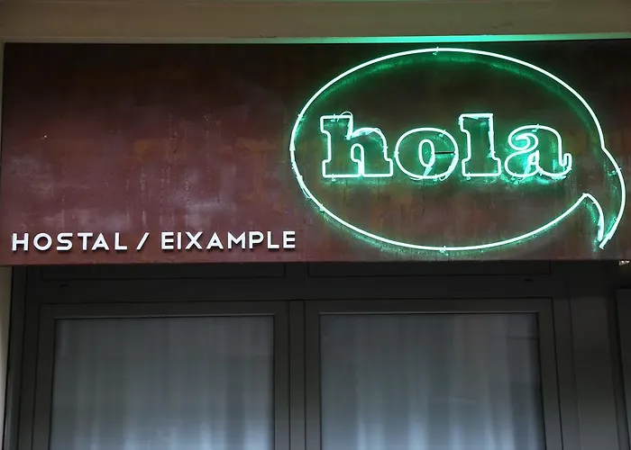 Hostel Hola Eixample Barcelona