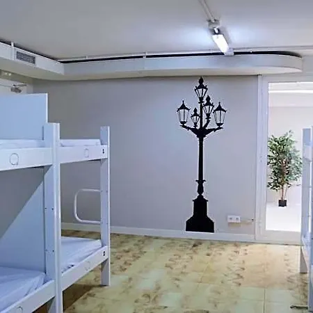 Vandrerhjem Hola Eixample *