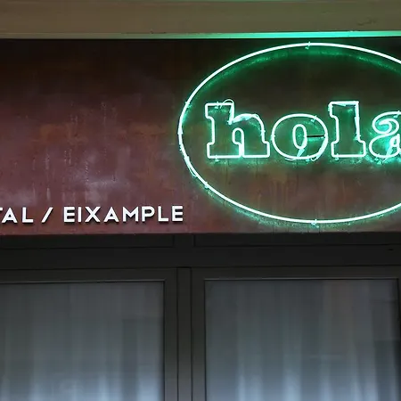 Hostal Hola Eixample Barcelona