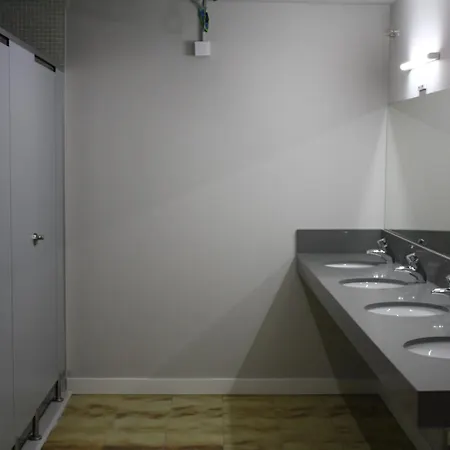 Hostel Hola Eixample Barcelona